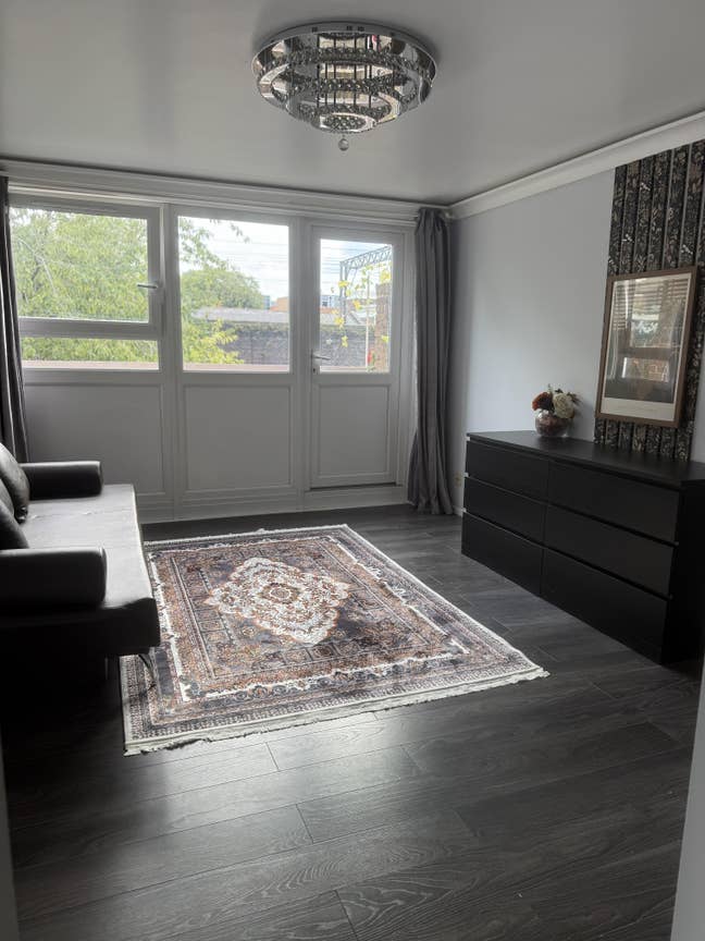 🔥Large Double Room - Prime Location Main Photo