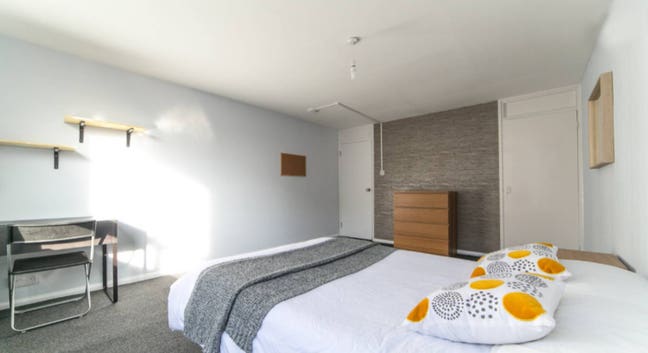 Bright Double Room - Kilburn Park - £950 Main Photo