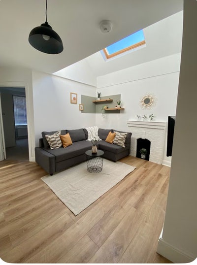 Modern 2 Bedroom Ground Floor Furnished Flat Main Photo