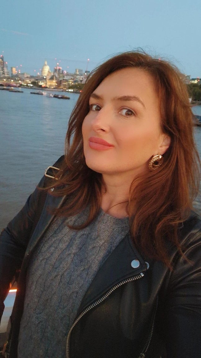 Single Female Professional  Main Photo