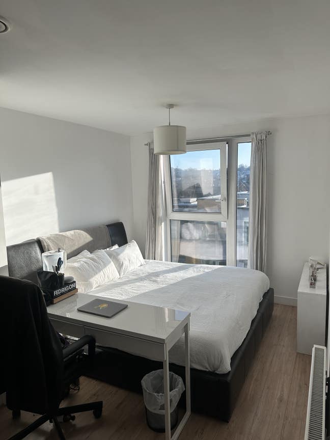En-suite for rent next to Deptford Bridge Station Main Photo