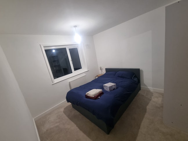 Room to rent Main Photo