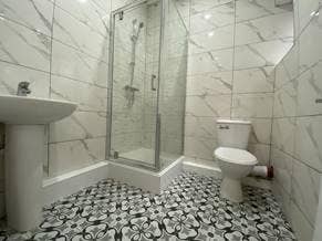 Beautiful Double En-Suite Room to Rent in Cathays  Main Photo