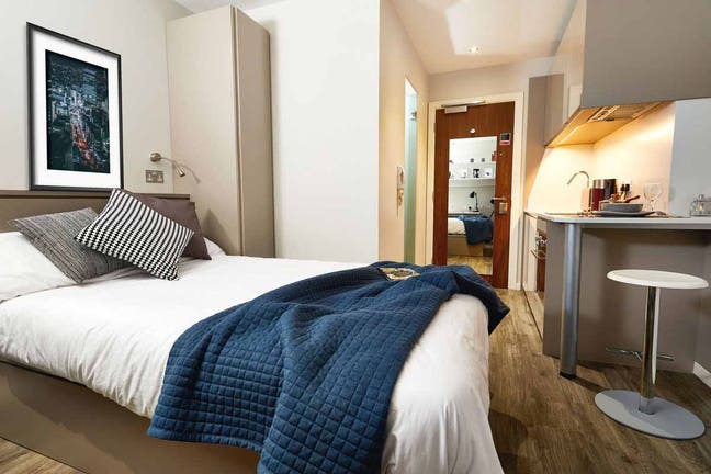 Premium Studios for Students-Message for Deals! Main Photo