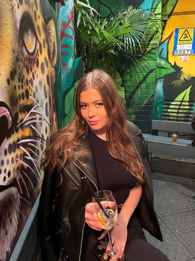 25, yorkshire gal, looking for a friendly home! Main Photo