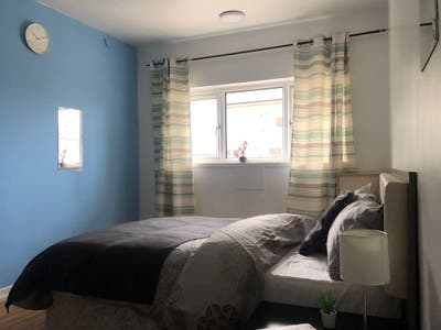 Double Room in Shared Flat – E14 🏠 Canary Wharf Main Photo