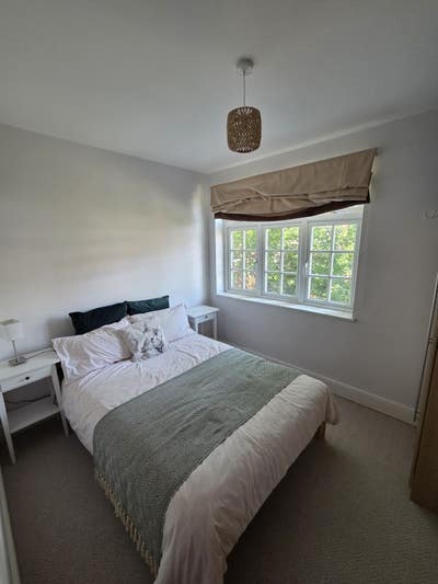 Double Room 7 mins walk from Southfields Tube Main Photo