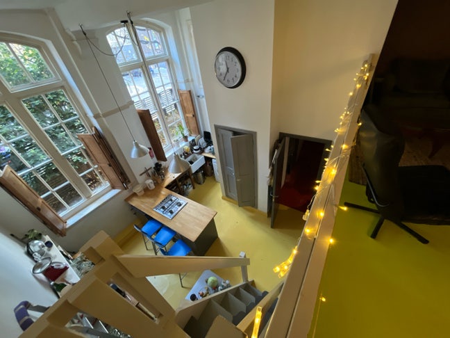 En suite room next to broadway Market  Main Photo