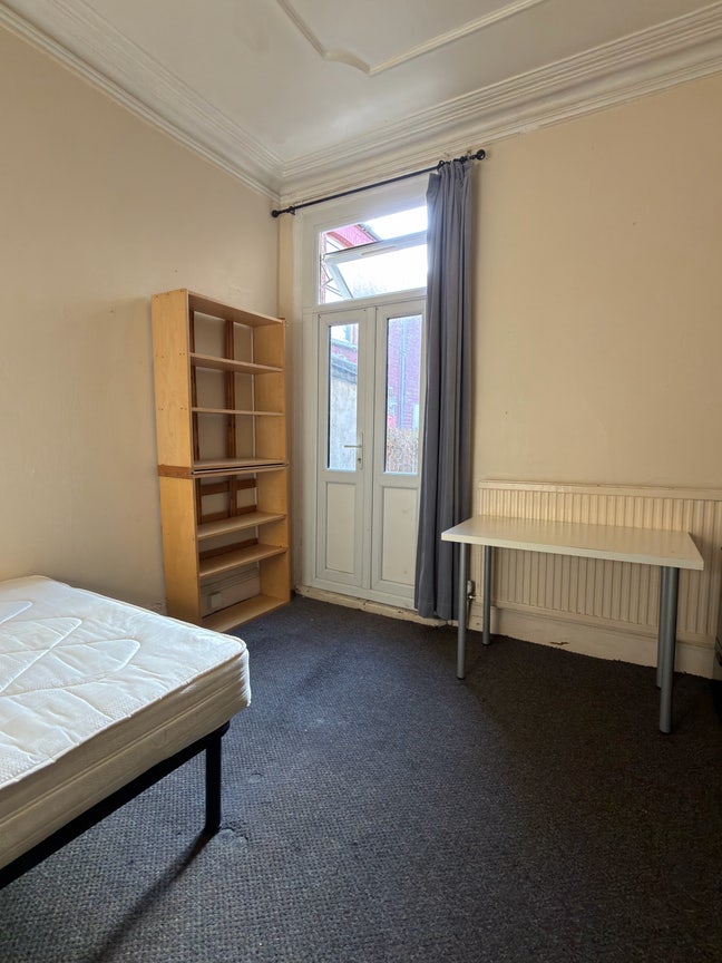 Cozy medium-sized room in Haringey Main Photo