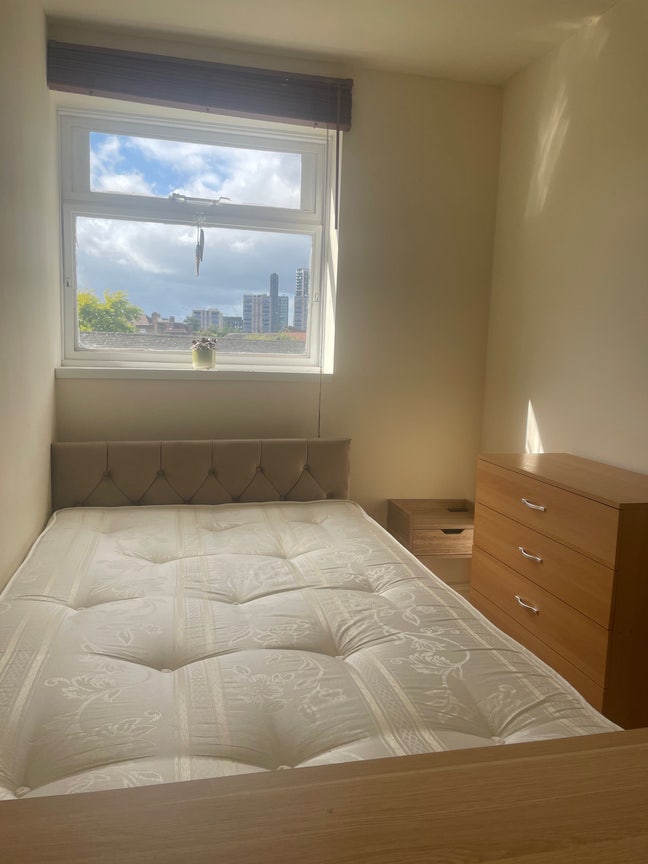 Cosy room in great location in Kennington! Main Photo