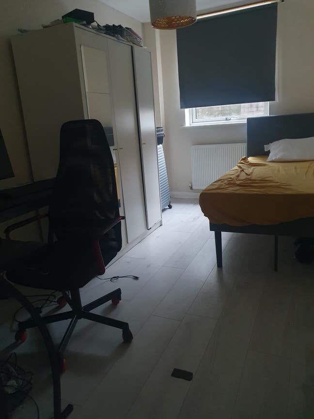Brand new fully furnished room available now* Main Photo