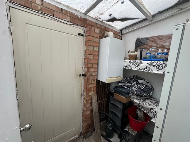 3 Bedroom House to Rent – Walthamstow, E17 Main Photo