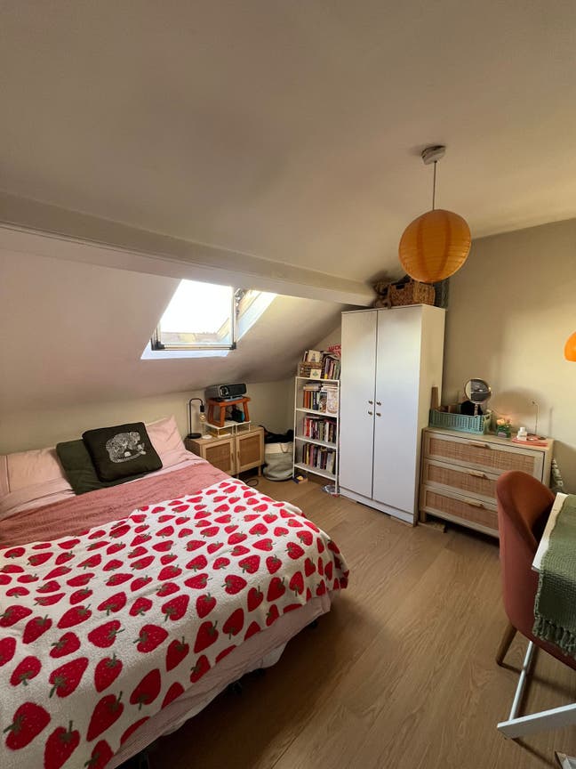 Double Room in 3 Bed Flatshare  Main Photo