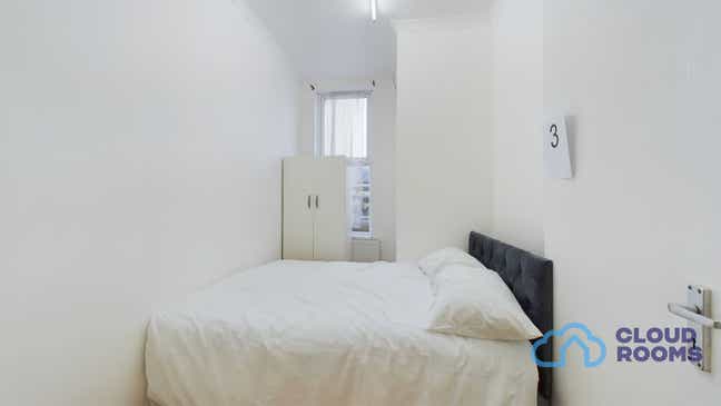 Double Room in Shared Flat – E13 🏠 Upton Park Main Photo