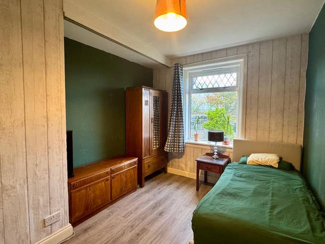 Ground Floor Fully Furnished Double Bedroom Main Photo