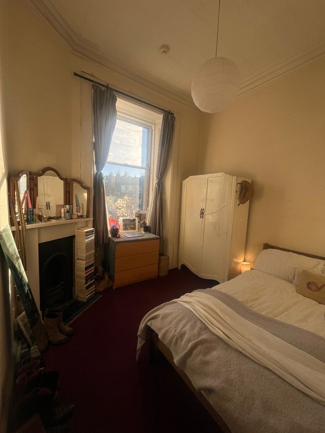 🎉 Room Available ASAP – Bruntsfield Links 🎉 Main Photo