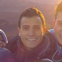 Looking for a place relatively close to LBS! Main Photo