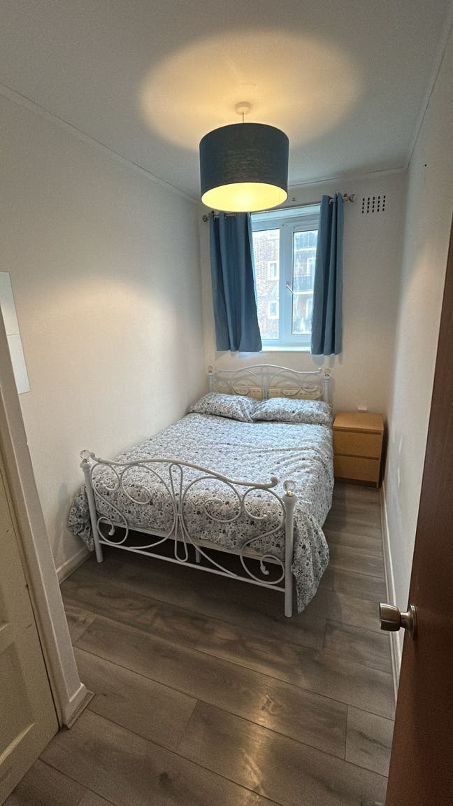 5 Mins Walk to Bethnal Green Tube! Cozy Double! Main Photo
