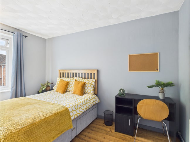 1 Room, Ground floor flat situated close to UEA Main Photo