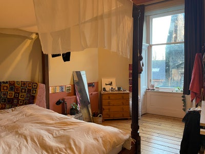 Double room in Glasgow Main Photo
