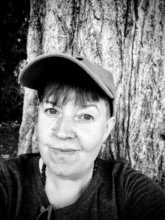 Charity professional seeks queer/trans houseshare Main Photo