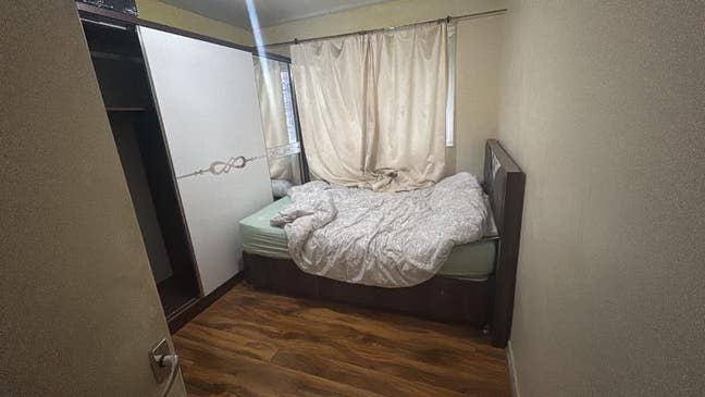 2 Spacious & Cosy Double Rooms for Rent in E1W 2RJ Main Photo