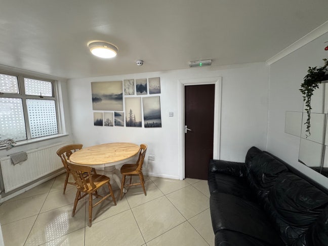 Double room /single use only. Main Photo