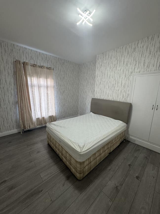 Spacious 4-Bedroom House – £1,000pcm Main Photo