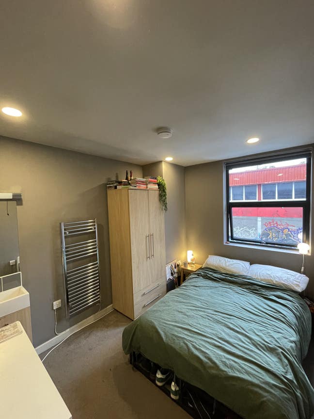 Room available central Brighton! Main Photo