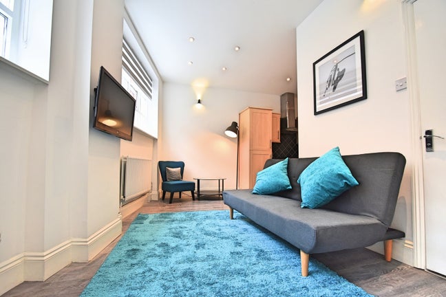 Two Bedroom Modern Maisonette In Shoreditch Main Photo