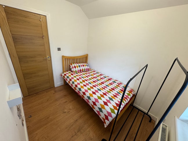 Single occupancy room for rent  Main Photo