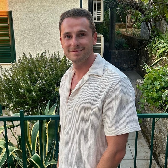 Seeking house/flatshare Main Photo