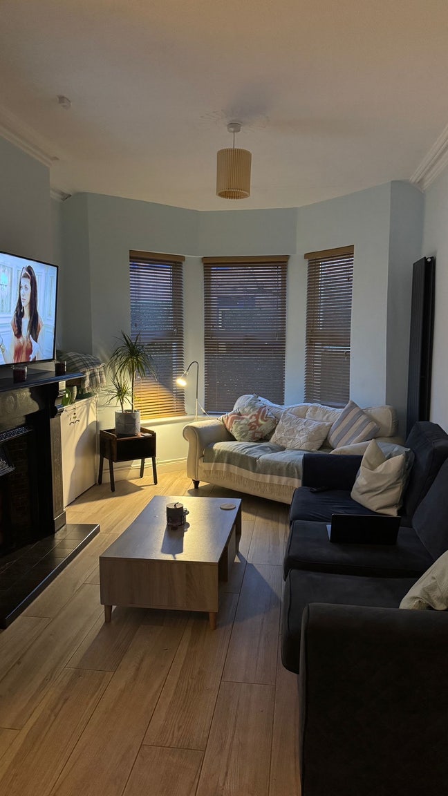 Double Room Upper Ormeau Main Photo