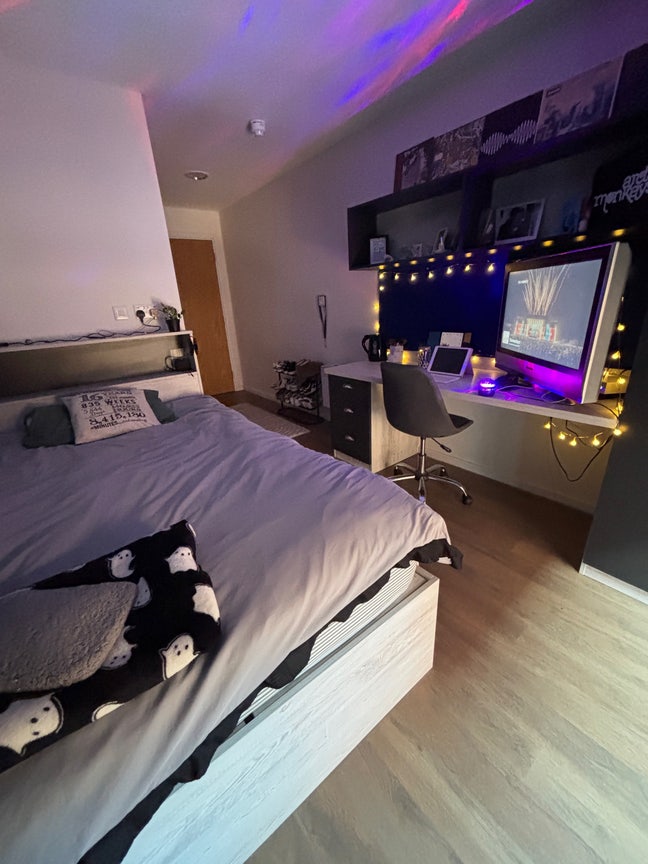 Flat share Main Photo