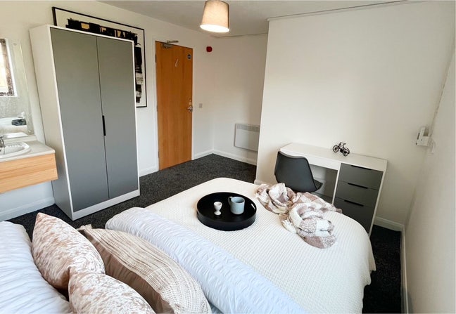 Clanny house new renovated room Main Photo