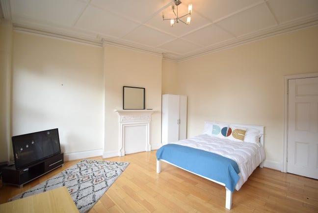 4 spacious doubles in West Hampstead !  Main Photo