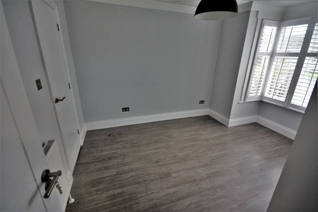 Double Room to Rent with En-Suite Bathroom! Main Photo