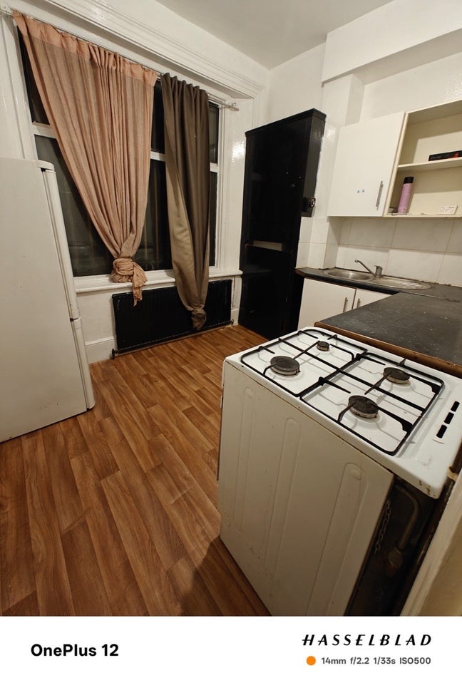 2 bedroom at Hackney downs  Main Photo