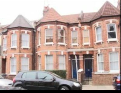 HUGE Room 2 Weeks Deposit  Zone 2 Main Photo