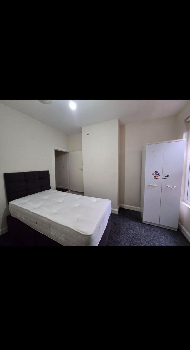 Double / Single room  Main Photo