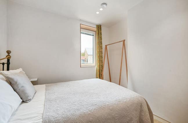 Luxury house with 3 en-suite rooms  Main Photo