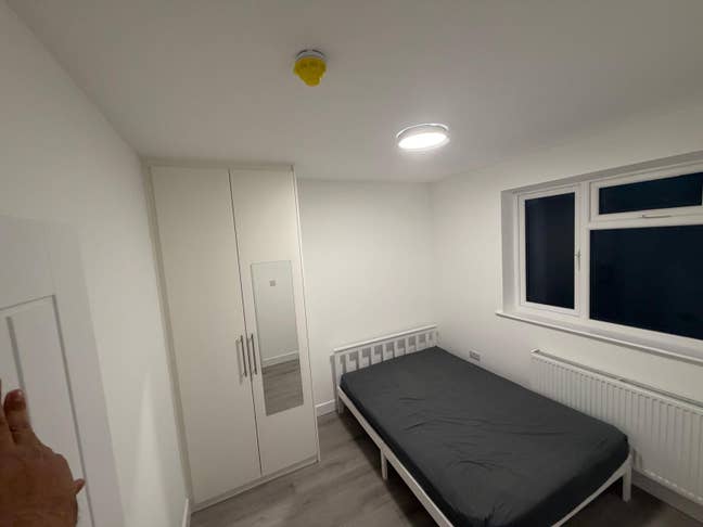 Stunning Brand New Home | Near Queensbury Station Main Photo