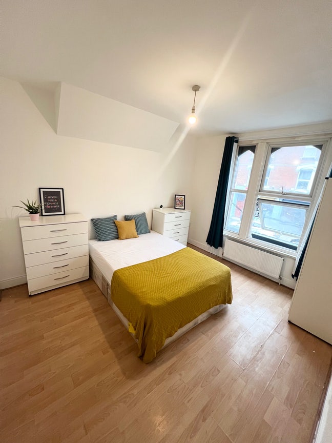 Willesden Green, Zone 2, Cozy Double Room  Main Photo