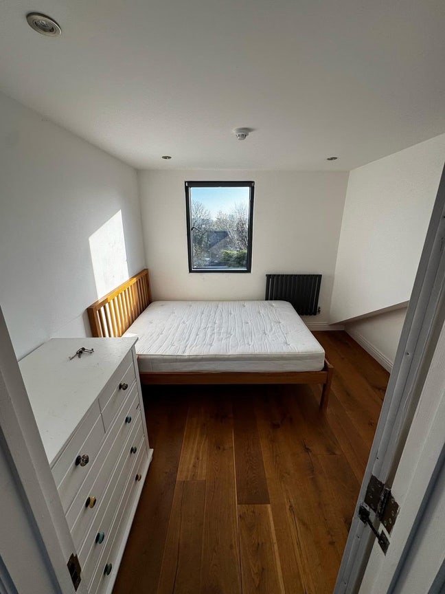 3-Month Sublet in Friendly House Share! Main Photo