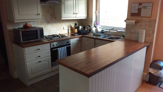 Vacant Room in Cranfield Village Main Photo