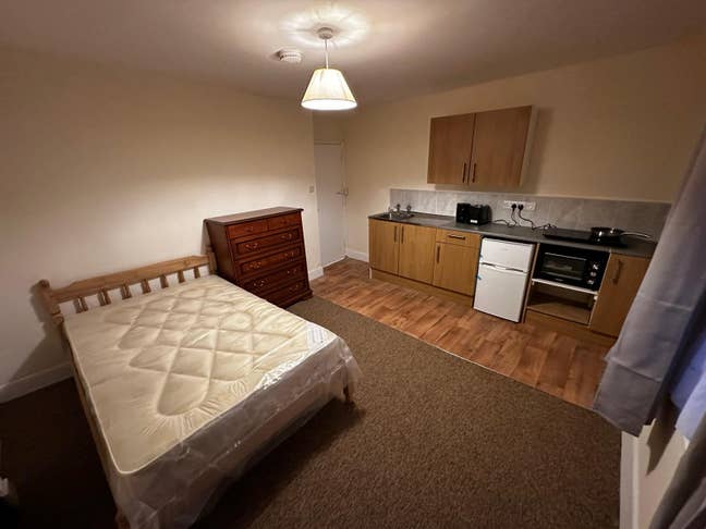 Double Room with own Kitchenette  Main Photo