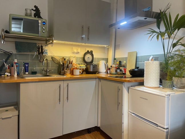 Small studio in Kentish Town with all bills incl Main Photo