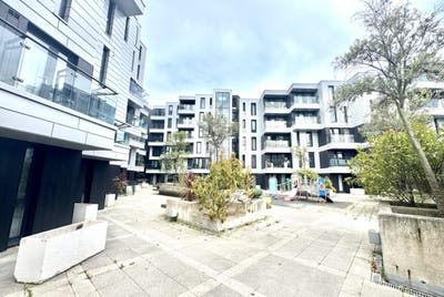 2 bed in Webber Street, Southwark, SE1 0JN Main Photo