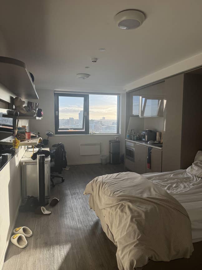 Luxury Studio Room - Private Student Accommodation Main Photo