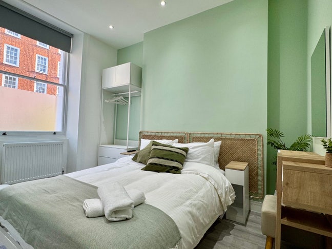 New 2 bedrooms in the heart of Marylebone Main Photo